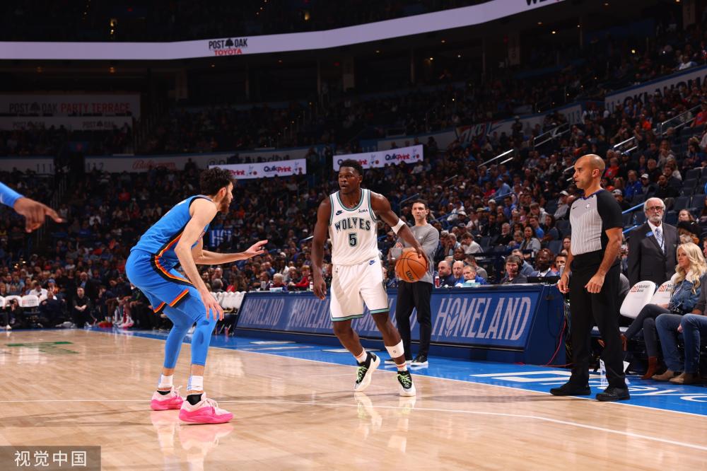 国际赛事中 国际赛事中